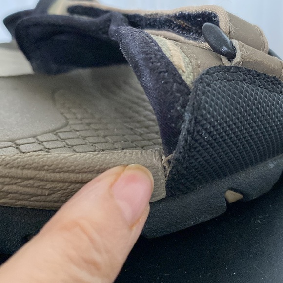 Men’s New Balance 401 sandals! Very wide fit! Size 10D - Picture 14 of 15